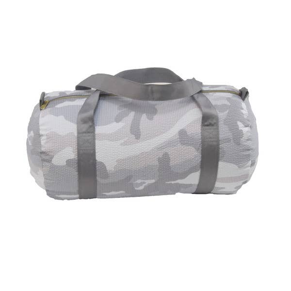 Snow Camo Seersucker Medium Duffel | Mint